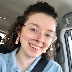 Meet your Posher, Madeline